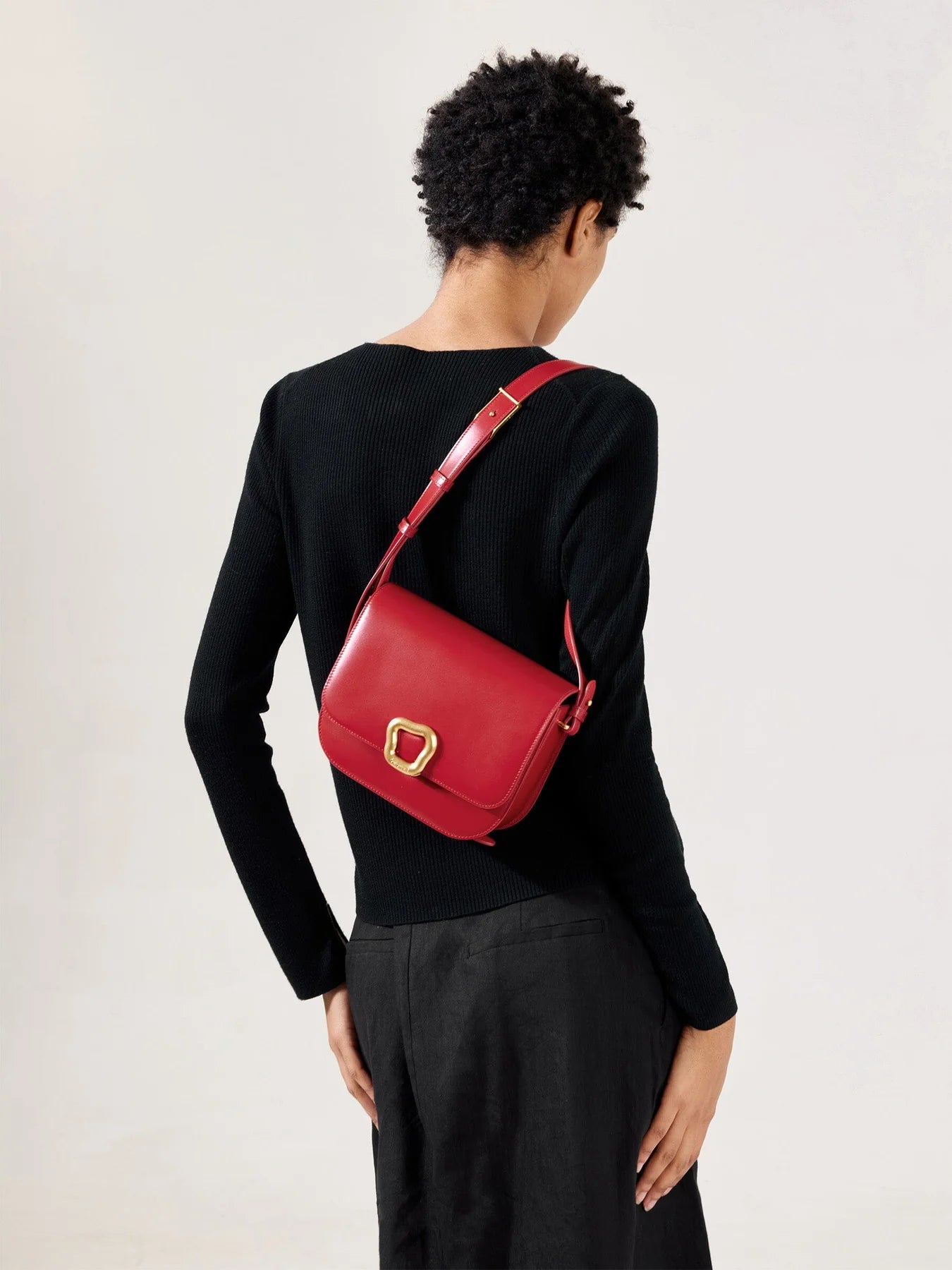 Orta Boy Reset Tofu Çanta – Şanslı Kırmızı