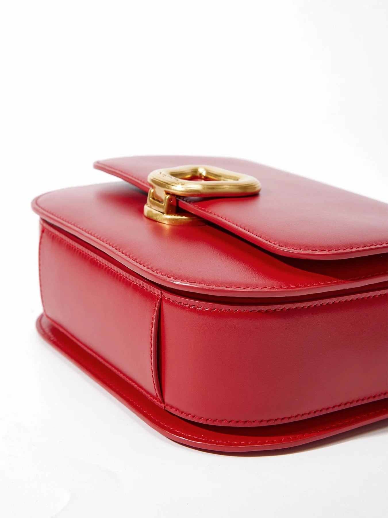 Orta Boy Reset Tofu Çanta – Şanslı Kırmızı